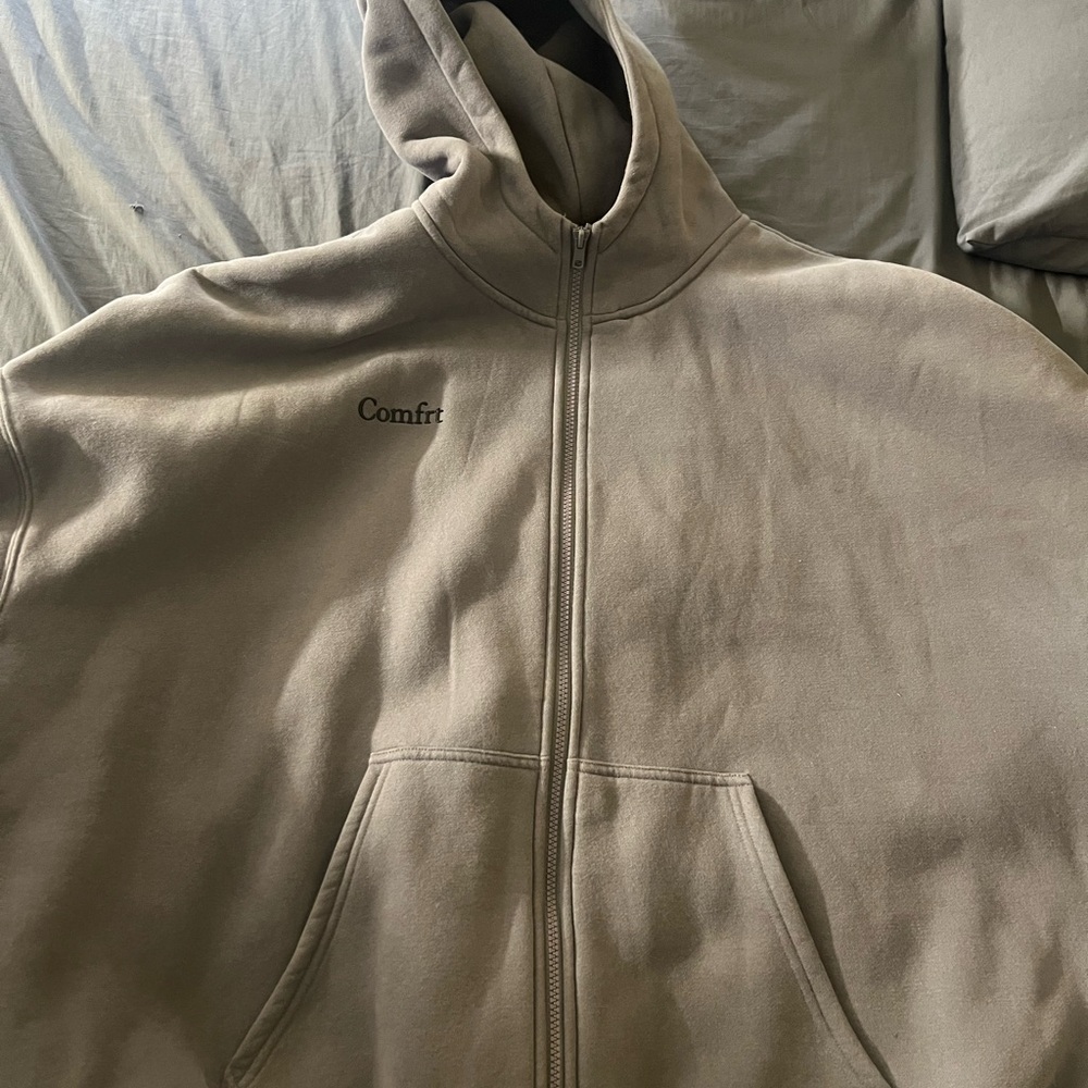 Comfrt Men's Zip Up Sweater - Gray